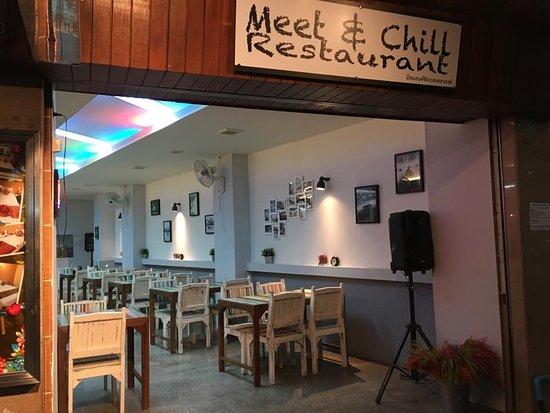 Meet & Chill Restaurant